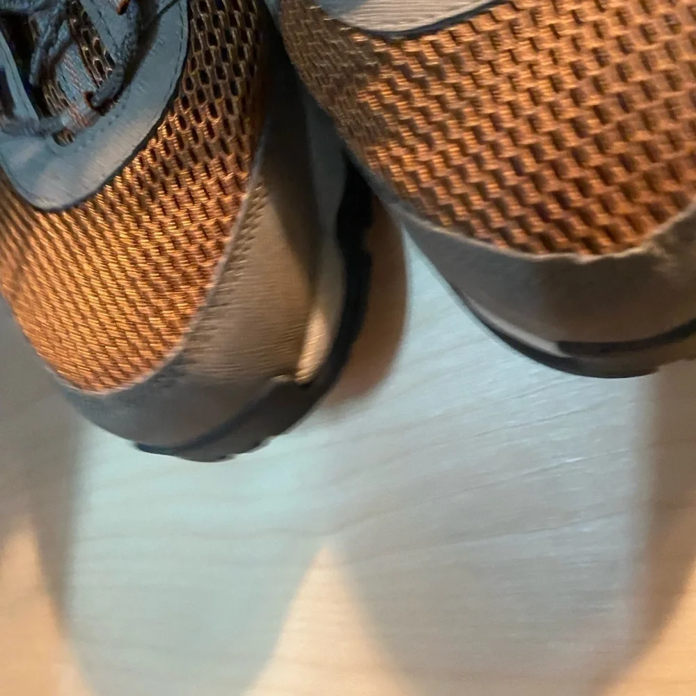 L.L. Bean Men’s Sneakers size 12W (CF)
